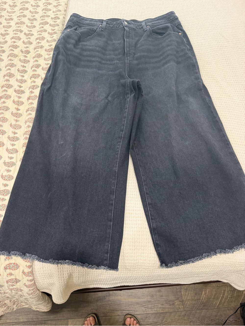 PAIGE Black Wide-Leg Frayed Hem Jeans